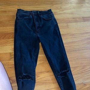 ABERCROMBIE ULTRA HIGH RISE SKINNY JEANS